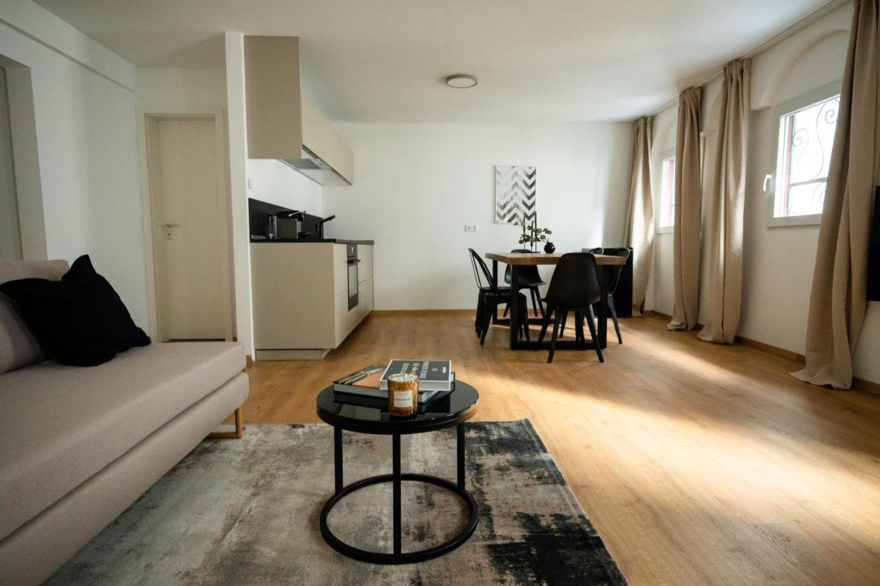 Oldtown Studio Apartment With 2 Bathrooms Düsseldorf Eksteriør bilde