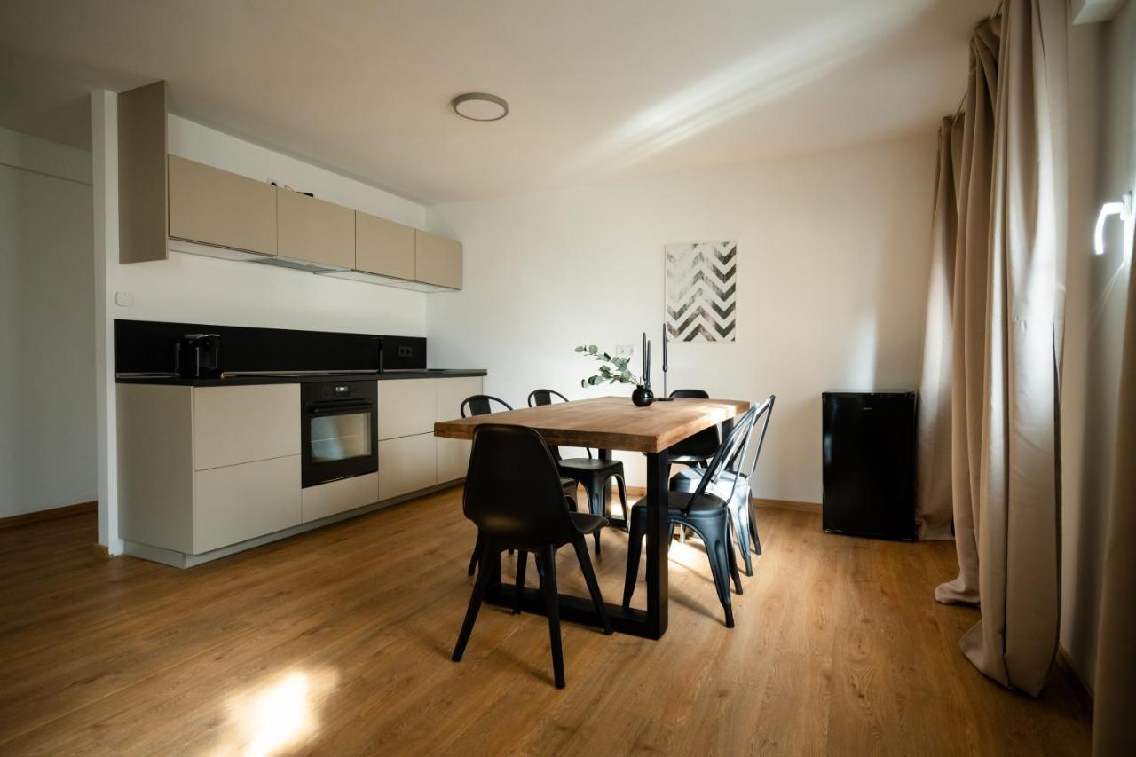 Oldtown Studio Apartment With 2 Bathrooms Düsseldorf Eksteriør bilde