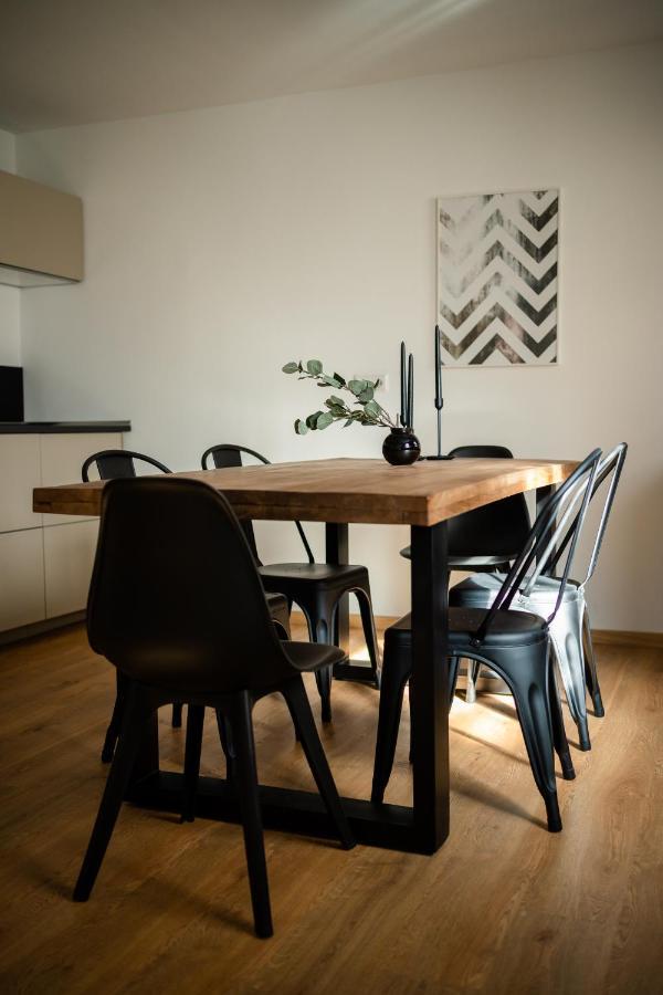Oldtown Studio Apartment With 2 Bathrooms Düsseldorf Eksteriør bilde