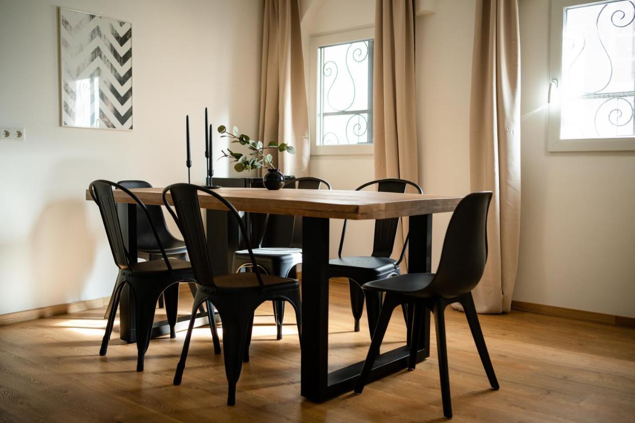 Oldtown Studio Apartment With 2 Bathrooms Düsseldorf Eksteriør bilde