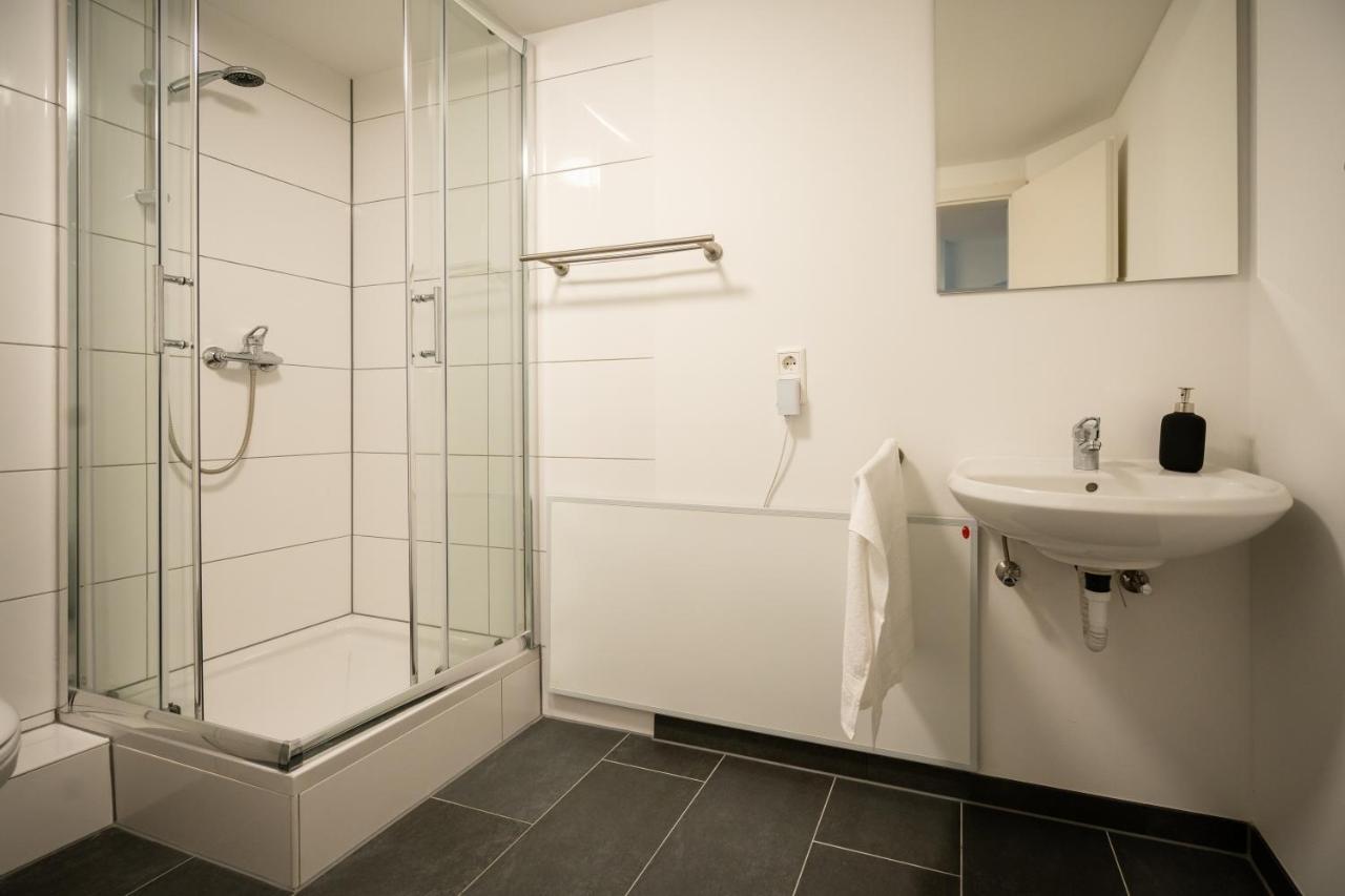 Oldtown Studio Apartment With 2 Bathrooms Düsseldorf Eksteriør bilde
