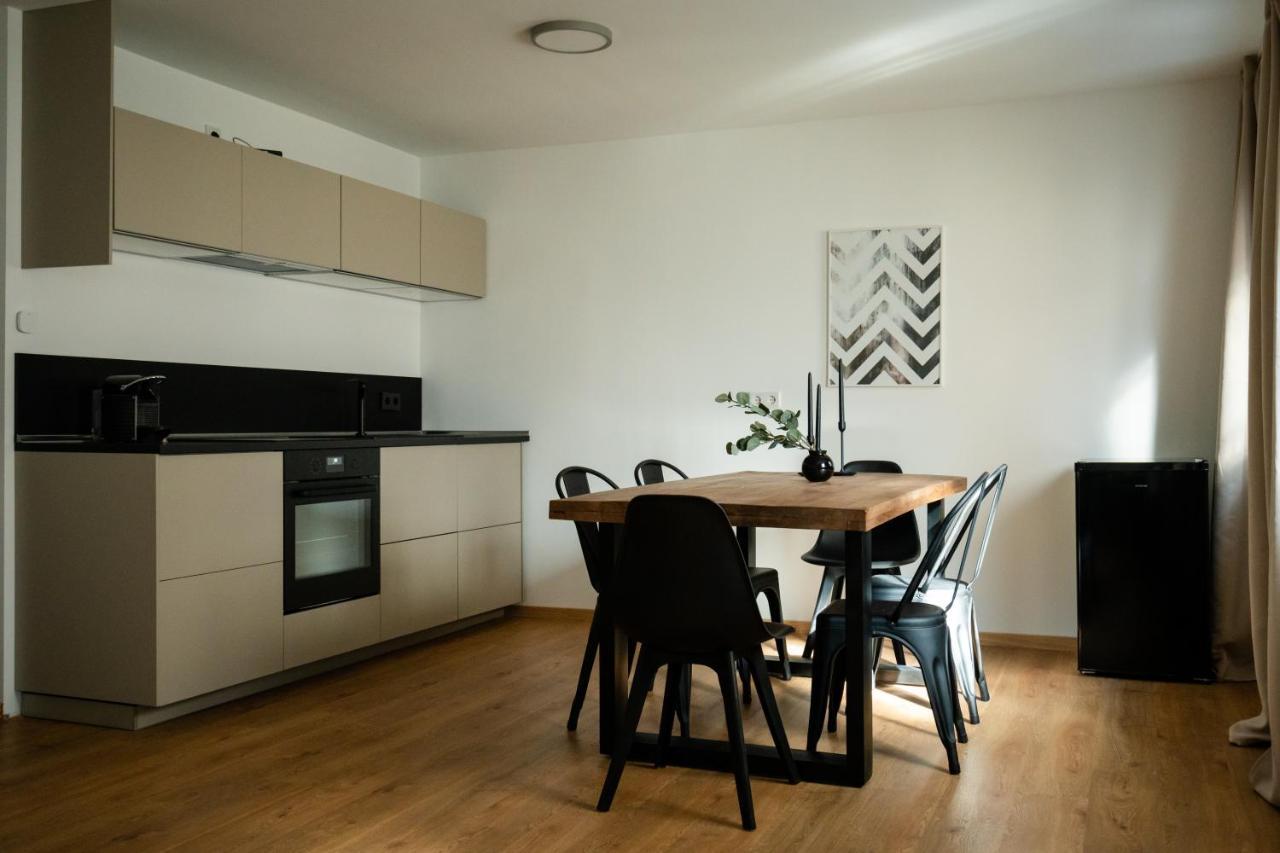 Oldtown Studio Apartment With 2 Bathrooms Düsseldorf Eksteriør bilde