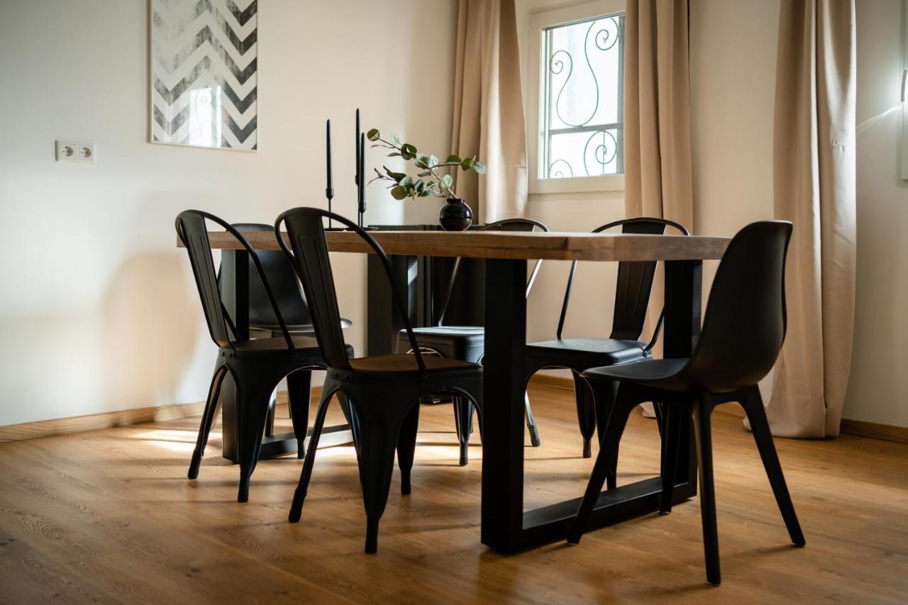 Oldtown Studio Apartment With 2 Bathrooms Düsseldorf Eksteriør bilde